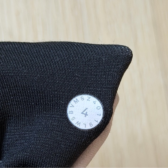 Lululemon Black and White Align Leggings - Picture 8 of 8